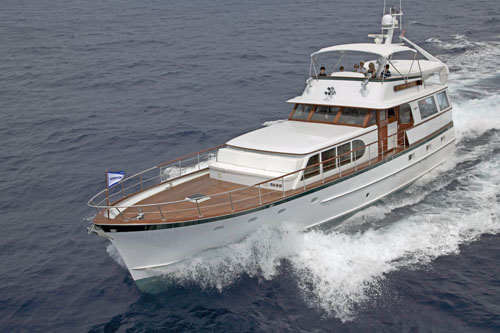 M/Y Victorian Rose is ready for your romantic escape in the BVI's or the Bahamas