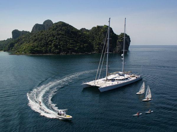 luxury catamaran for charter